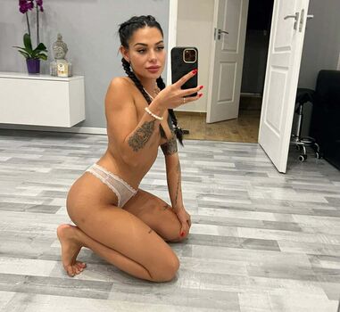 Full leaked Sandra blu private photo