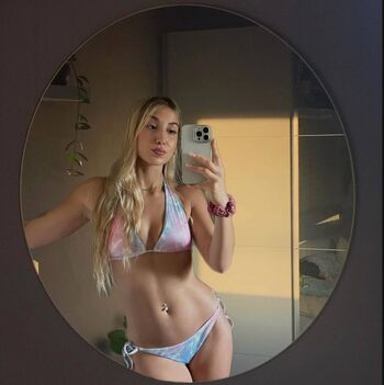 Full leaked Sandractive private photo