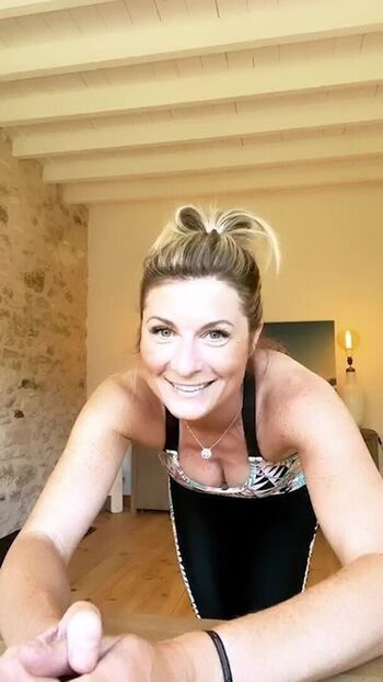 Full leaked Sandrine arcizet private photo