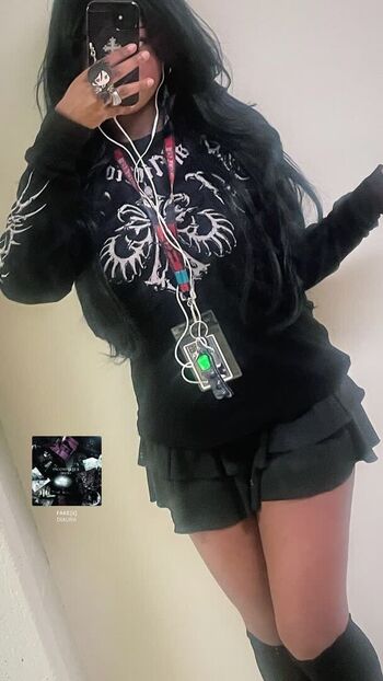 Full leaked Sanguislune private photo