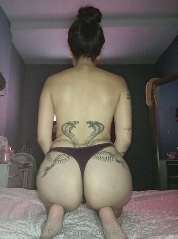 Full leaked Santillii private photo