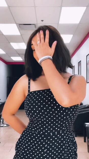 Full leaked Sapnesa private photo