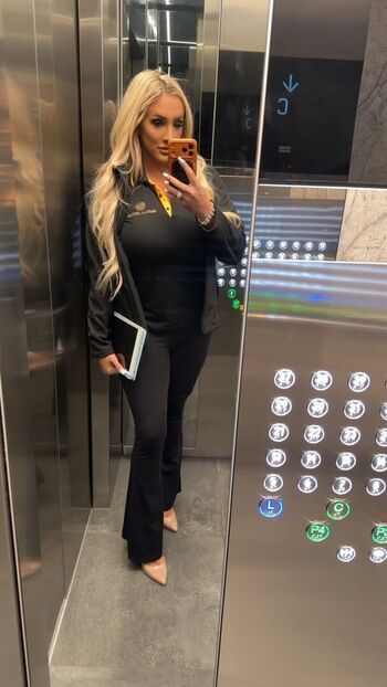 Full leaked Sara blake cheek private photo