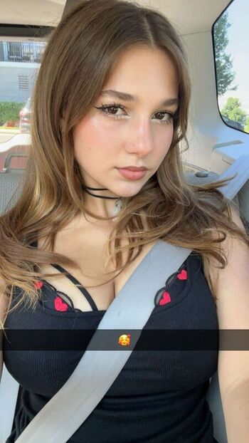Sara Dobrik