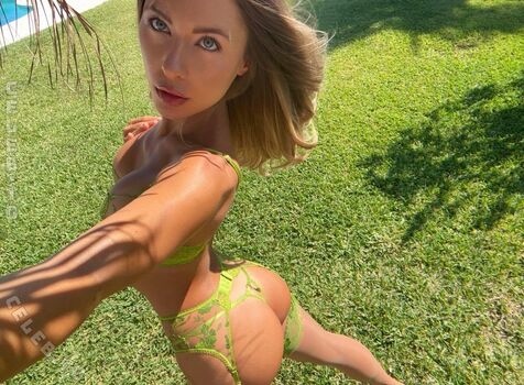 Full leaked Sara houchens private photo