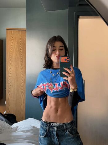 Full leaked Sara saffari private photo