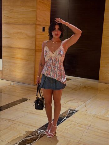 Full leaked Sara saffari private photo