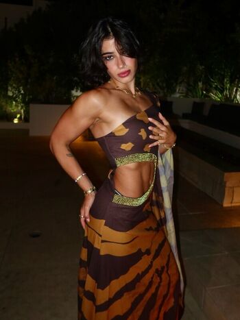 Full leaked Sara saffari page private photo