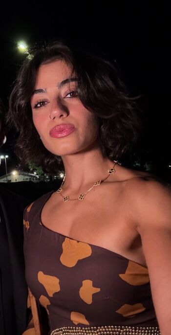 Full leaked Sara saffari private photo