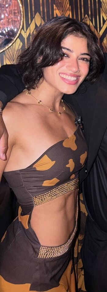 Full leaked Sara saffari private photo
