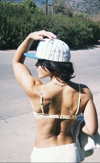 Full leaked Sara saffari private photo
