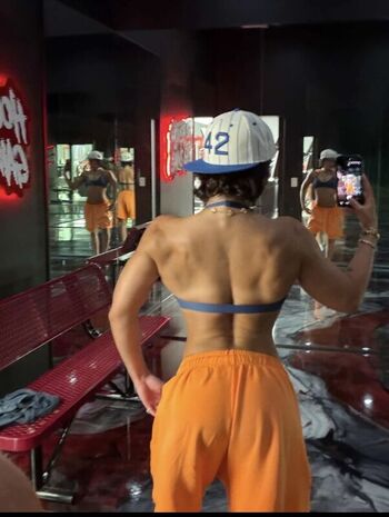 Full leaked Sara saffari private photo