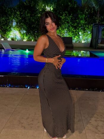 Full leaked Sara saffari private photo