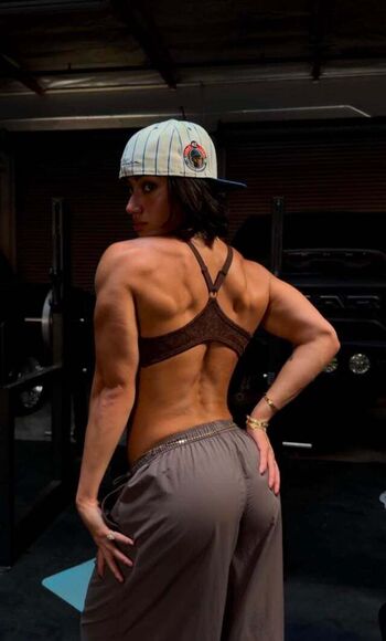 Full leaked Sara saffari page private photo