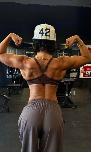 Full leaked Sara saffari page private photo