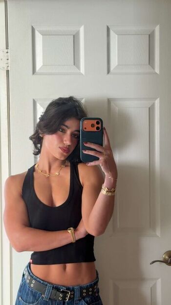Full leaked Sara saffari page private photo