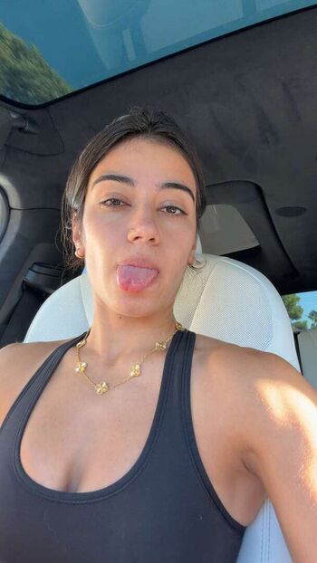 Full leaked Sara saffari private photo