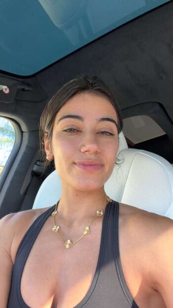 Full leaked Sara saffari private photo