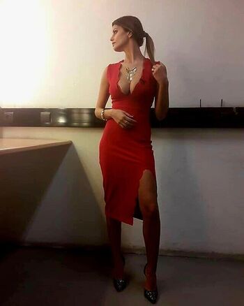 Full leaked Sara santos private photo