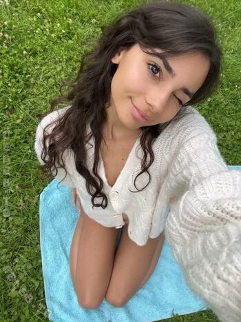 Full leaked Sara wolf private photo