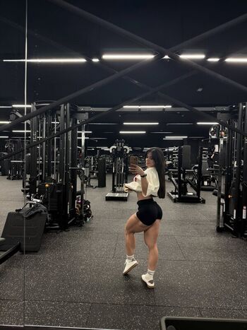 Full leaked Saragabrielepro private photo