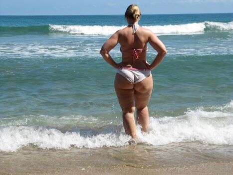 Full leaked Sarah big butt private photo