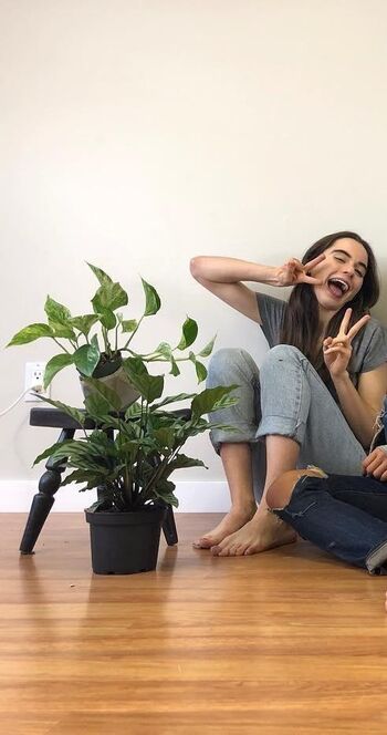 Full leaked Sarah desjardins private photo