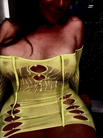 Full leaked Sarah emmanuela carrat private photo