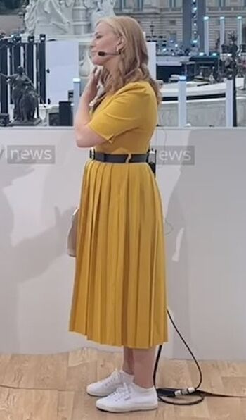 Full leaked Sarah jane mee private photo