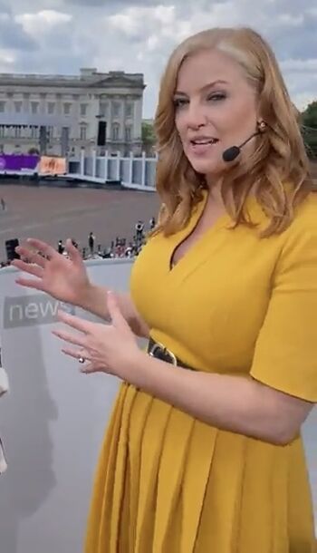 Full leaked Sarah jane mee private photo