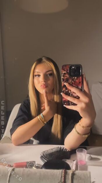 Full leaked Sarah lorema private photo