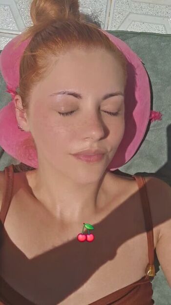 Full leaked Sarah milkowski private photo