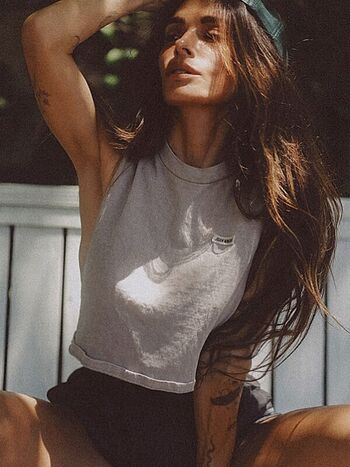 Full leaked Sarah shahi private photo