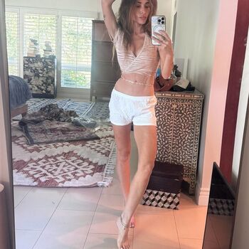 Full leaked Sarah shahi private photo