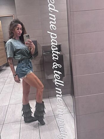 Full leaked Sarah shahi private photo