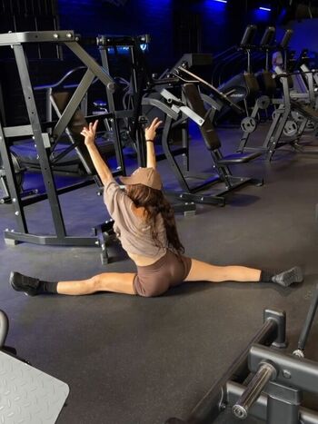 Full leaked Sarah shahi private photo