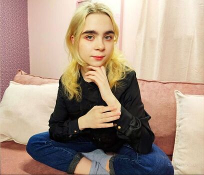 Full leaked Sarahester private photo