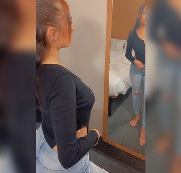 Full leaked Sarahgrey private photo