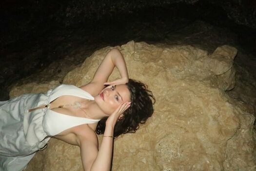 Full leaked Sarahhbl private photo