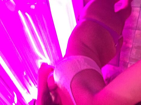 Full leaked Sarahhevee private photo