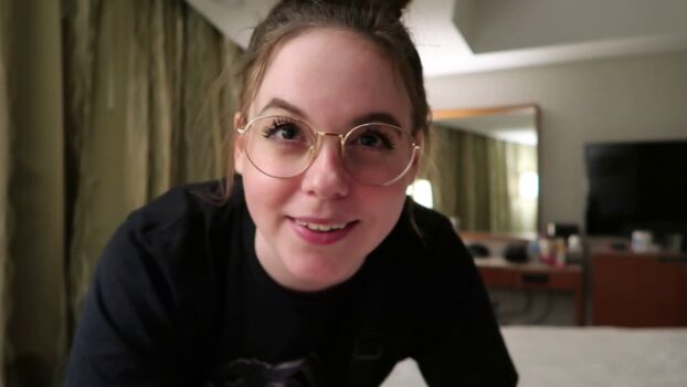 Full leaked Sarahkey private photo