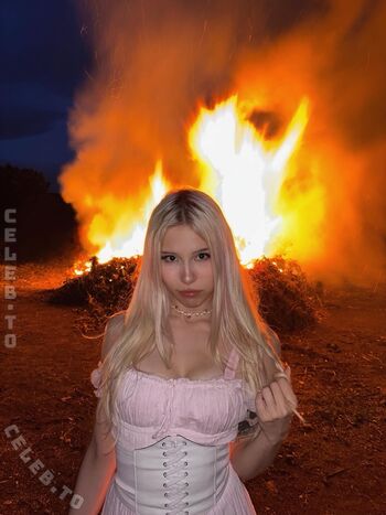 Full leaked Sarahtoninx private photo