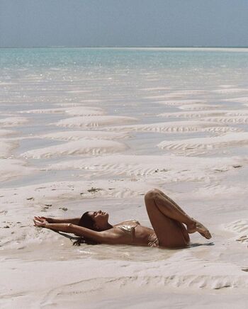 Full leaked Sarasampaio private photo