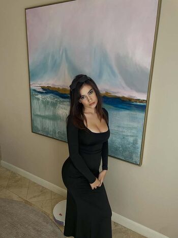 Full leaked Saraxoxo page private photo