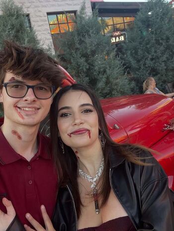 Full leaked Saraxoxo page private photo