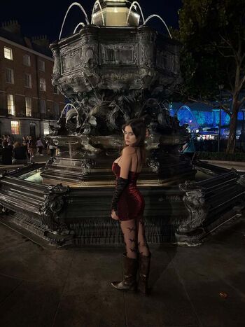 Full leaked Saraxoxo page private photo