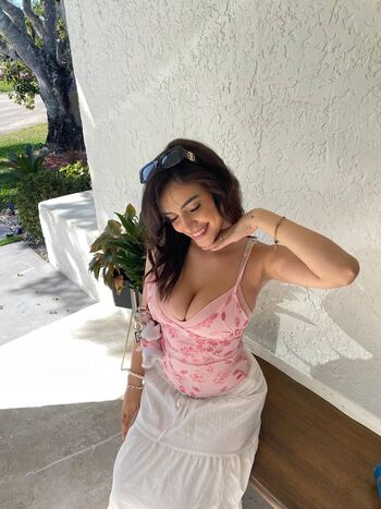 Full leaked Saraxoxo private photo