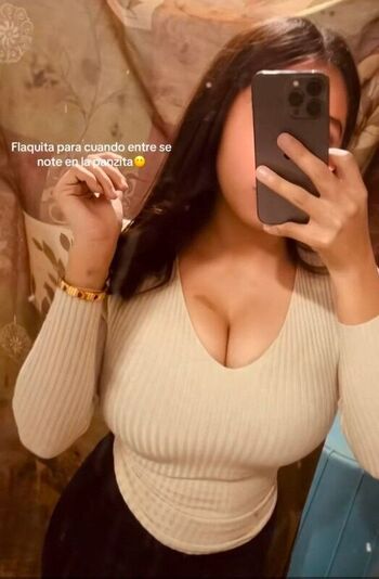 Full leaked Sari hernandez private photo