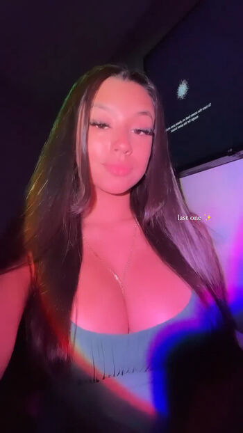 Full leaked Sariixo private photo