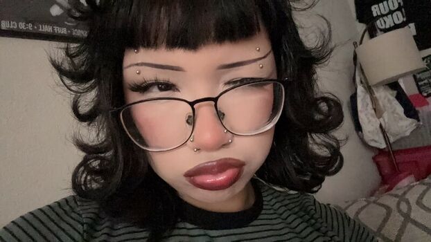 Full leaked Sarynthia private photo